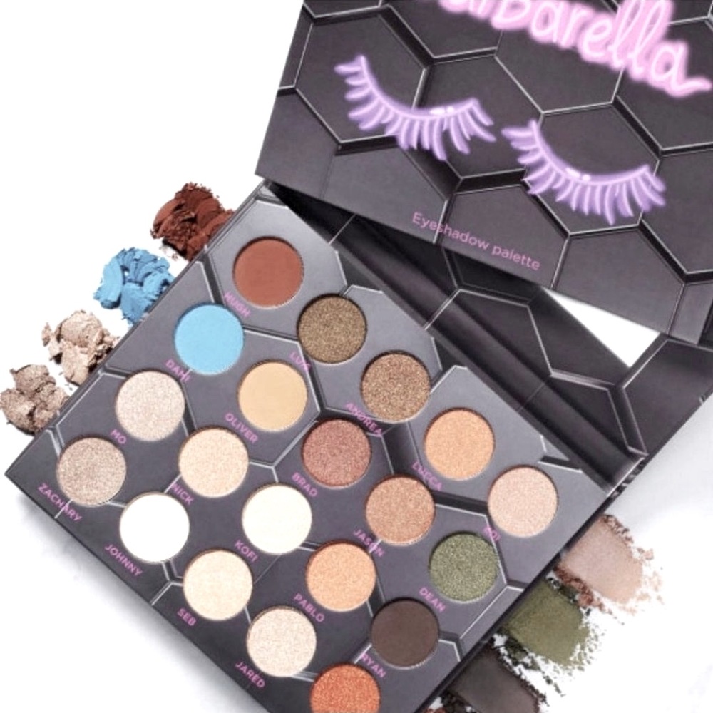 Bee Beauty Barbarella 20 Shade Eyeshadow Makeup Palette